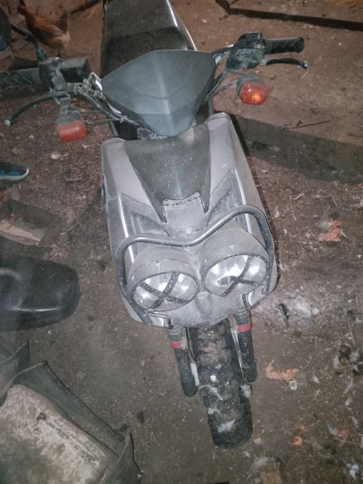 Скутер Бумер 150 куб