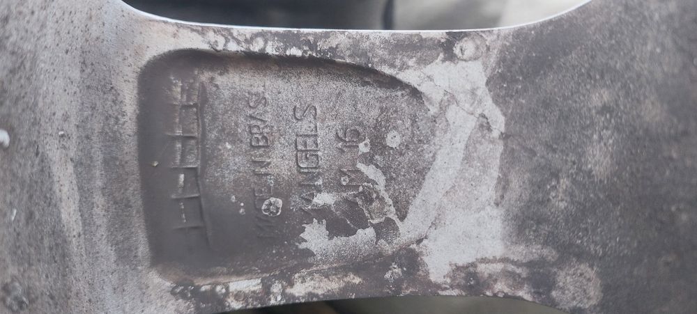 Шины с дисками Гудиер r16