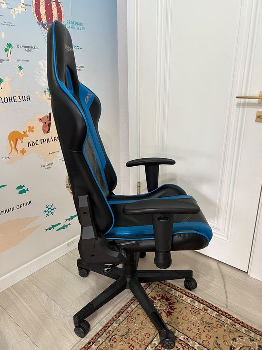 Продам игровое кресло dxraser