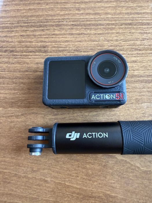DJI Action 5 Pro Adventure Combo