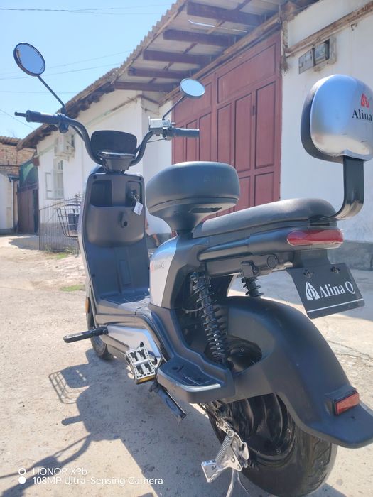 Skuter ko'p minilmagam ideal holatda
