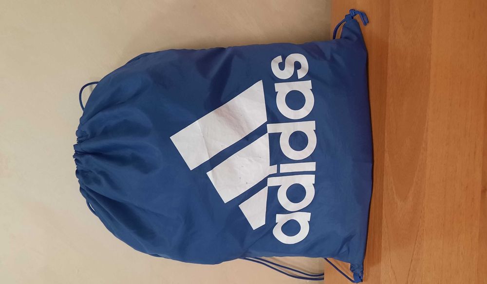 Adidas-Много Запазена