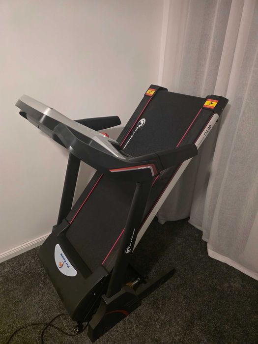 Banda de alergat electrică fitTronic delta 100