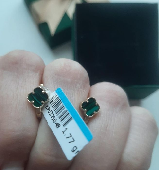 Продам серги новые Ван Клиф