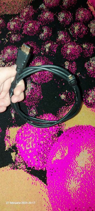 HDMI™ original pentru transfer ultrarapid de date 4K până la 10K