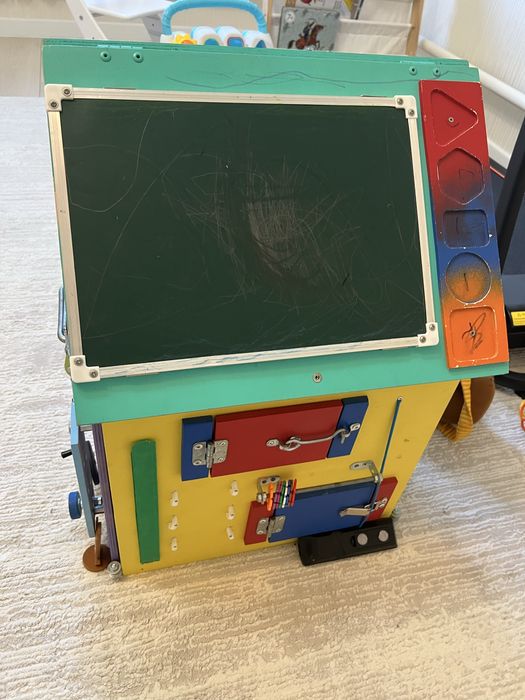 Бизидомик Montessori