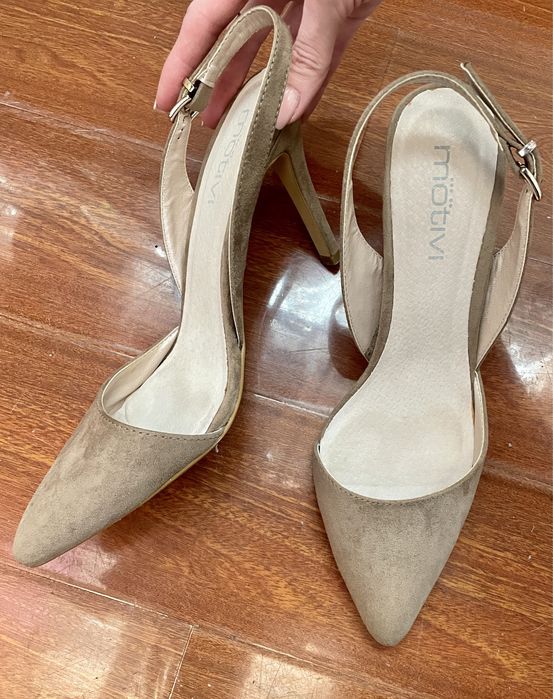 Pantofi Motivi marimea 40