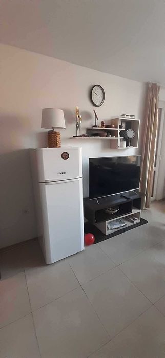 Дава се под наем Двустаен апартамент в к.к. Слънчев бряг - 60 кв.м за 331.5 € - Снимка #2