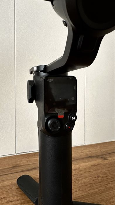 Стабилизалор Dji Rs3 mini (ручка, сумка, коробка)
