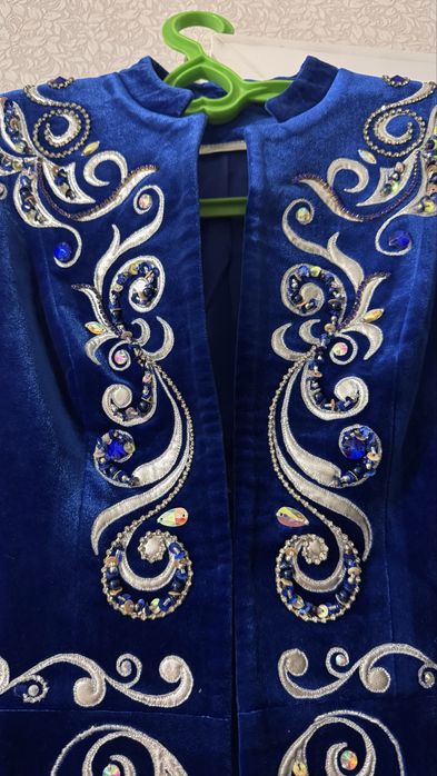 Новый Бешпент көк түсті