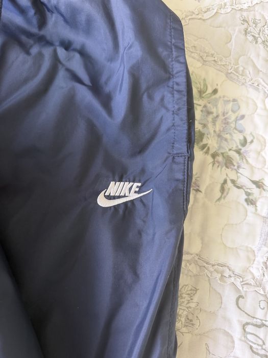 Продавам спортен екип Nike.