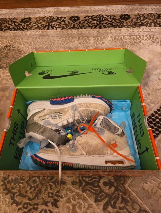 Air Forche 1 mid SP Off-withe