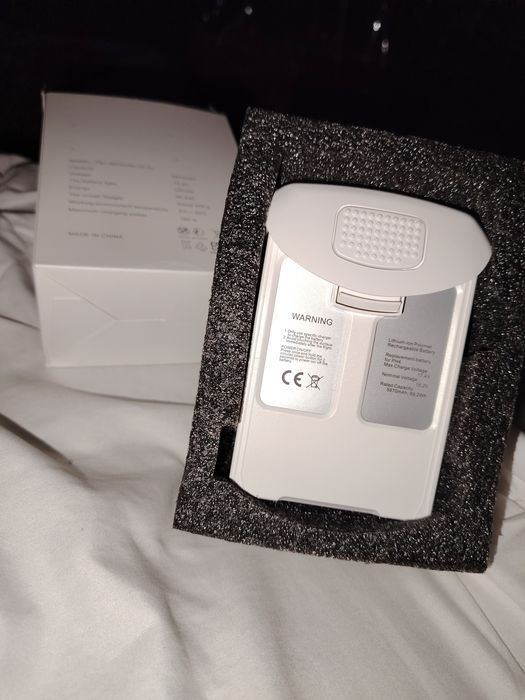 Аккумулятор DJI Phantom 4 Pro