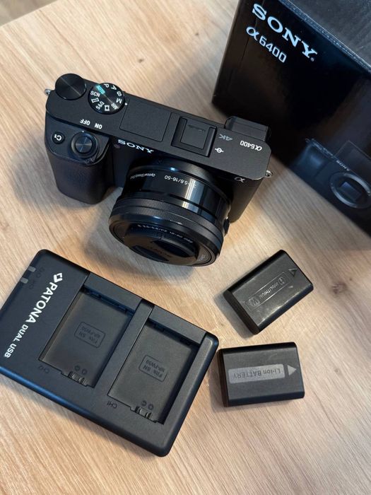 Sony a6400 + kit 16-50 f3.5-5.6