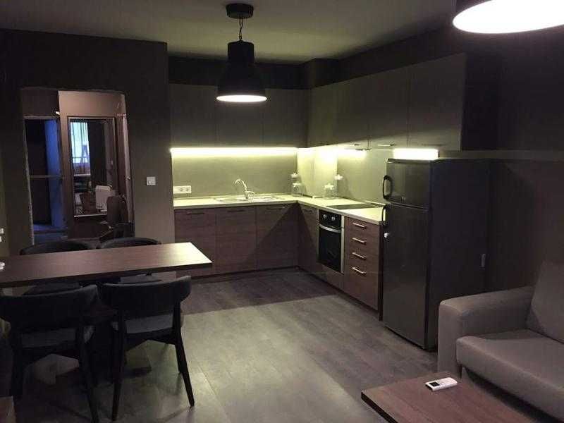 Дава се под наем Двустаен апартамент в София, Лозенец - 95 кв.м за 469.2 € - Снимка #1