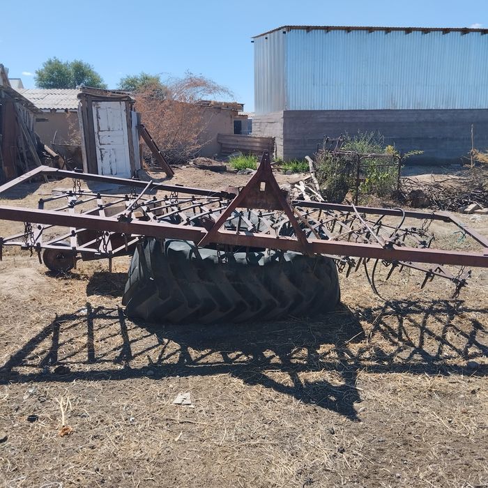 Трактор,грабли,мала,тележка