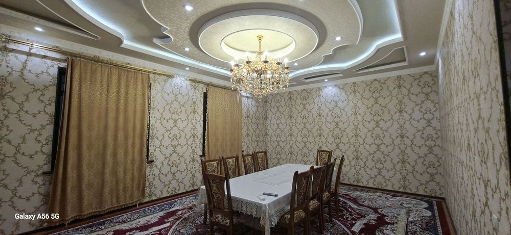 Uchastka, uy sotiladi. Maydoni 12 sotix. Manzil Yangihayot, Chortoq