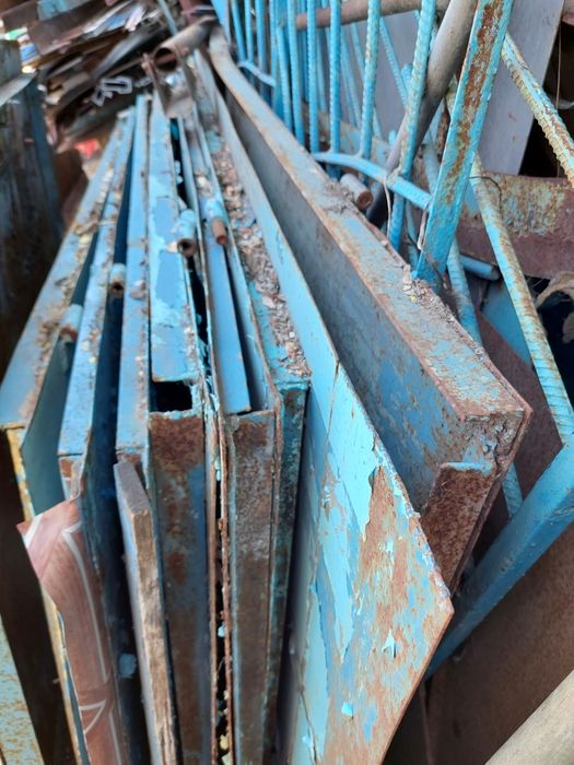 Продам металлические двери