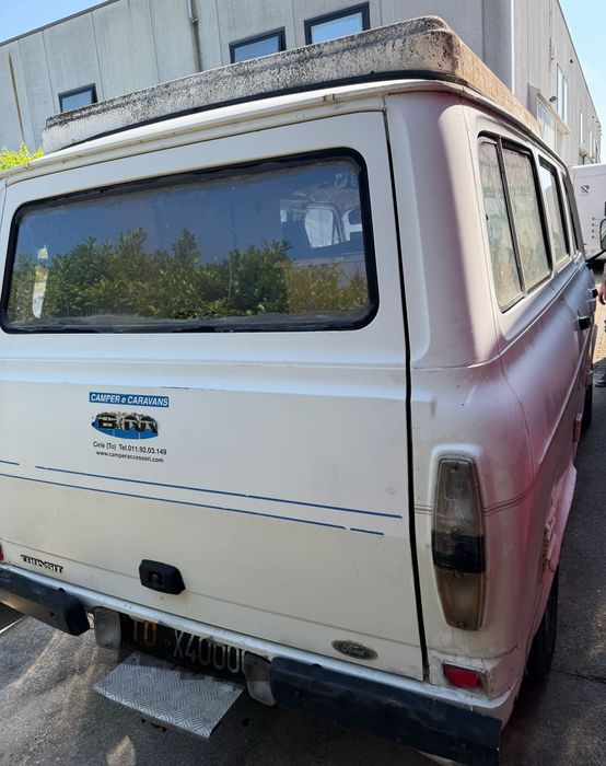 FORD Excursion 1982 — imagine 3