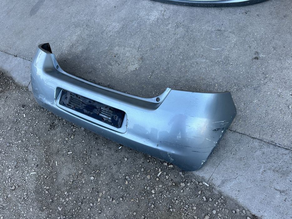 Задна броня за Тойота Ярис 2006-2009г.!