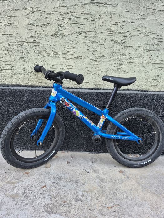 Беговел Jetcat 14" Race Pro