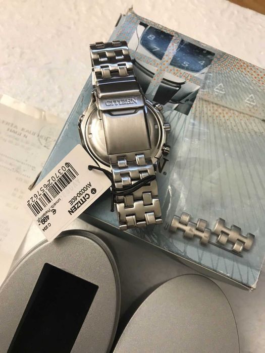 Citizen  eco-drive Promaster AV0030-60E Sapphire Citizen 2100 E210