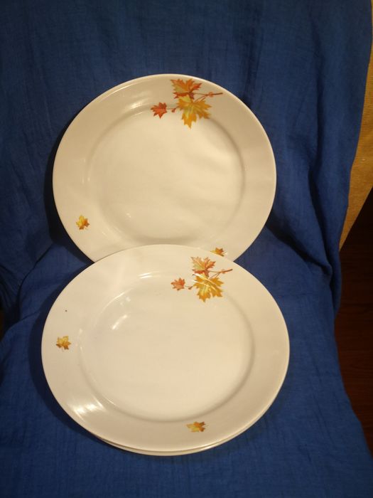 Тарелки. Дулево. Кленовый лист. Из СССР. Ретро.