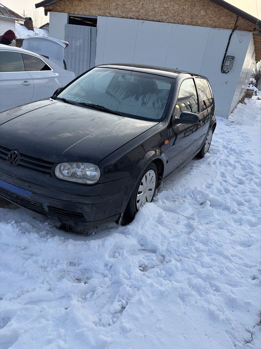 Vand golf 4 an 2002