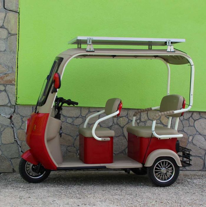 Електрическа триместна триколка Max Motors NEW GOLF RED SOLAR