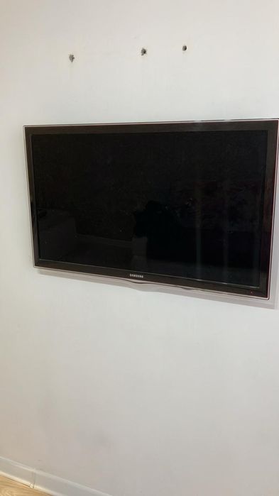 Продам телевизор Самсунг