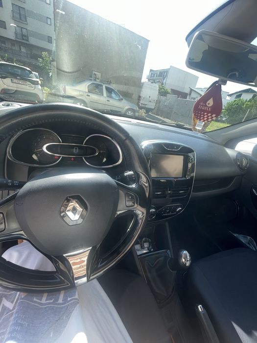 RENAULT 12 2015 — imagine 3