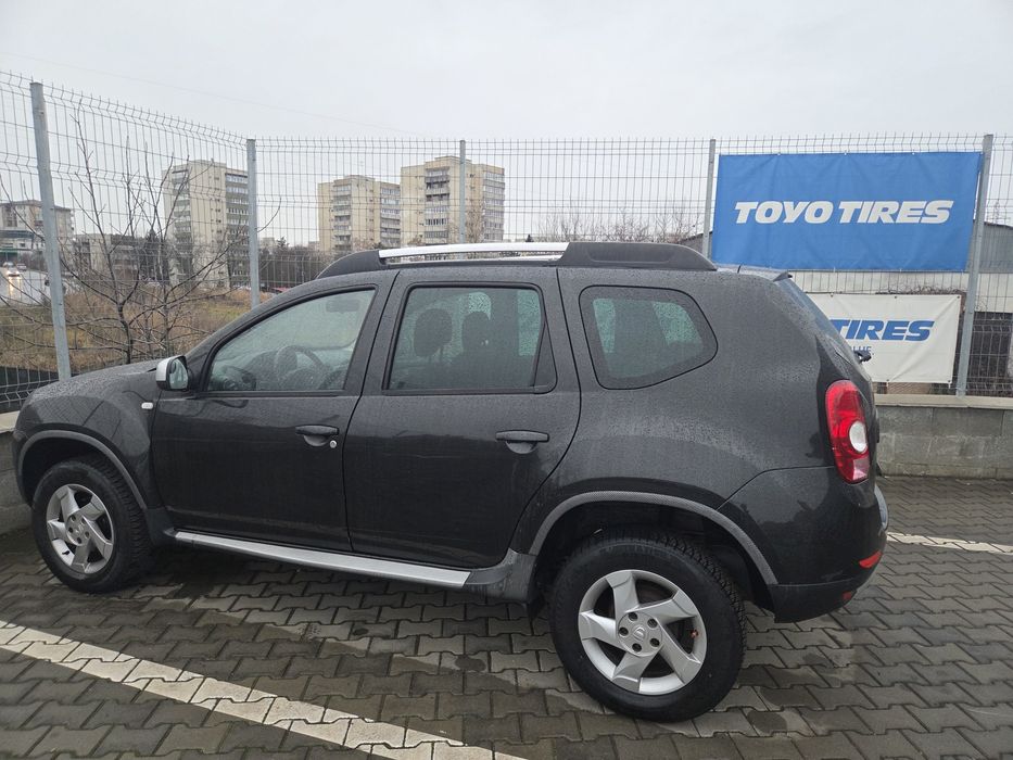 De vanzare Dacia Duster an 2012 benzina si GPL motorizare 1.6 Euro5