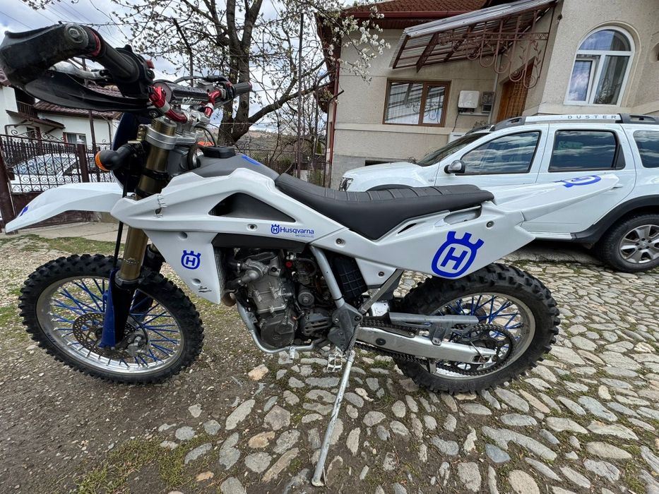 Husqvarna 450 TE (nu KTM, Yamaha, Kawasaki,Beta, Suzuki)