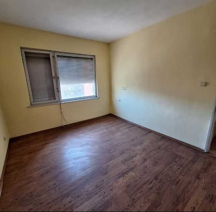 Продава се Двустаен апартамент в Стара Загора, Център - 64 кв.м за 957 €/кв.м - Снимка #5