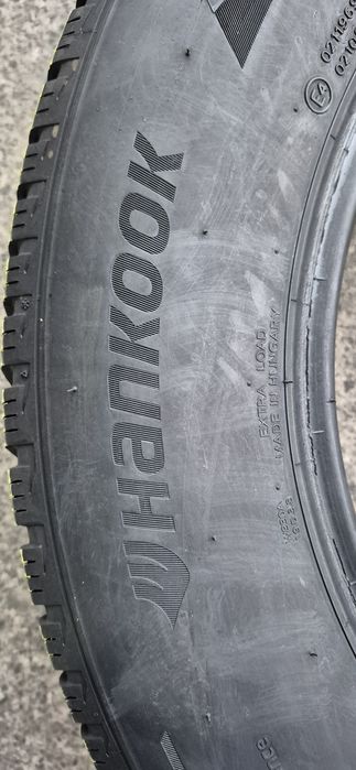 2 anvelope iarna Hankook 235/65/18,dot 2021.Pretul este pe bucata