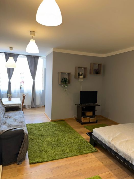 Proprietar vând garsoniera 32 mp pe str .Bucegi lângă BIG comision ZERO