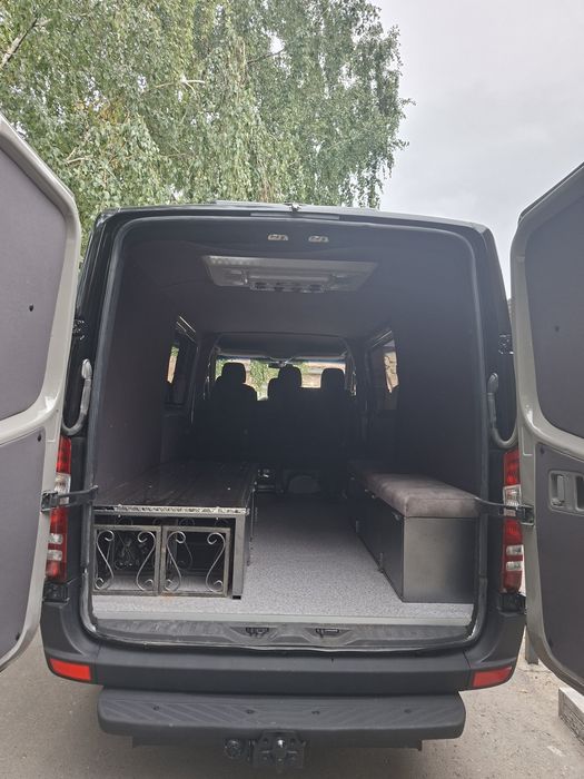 Катафалк премиум класс, Mercedes Sprinter.