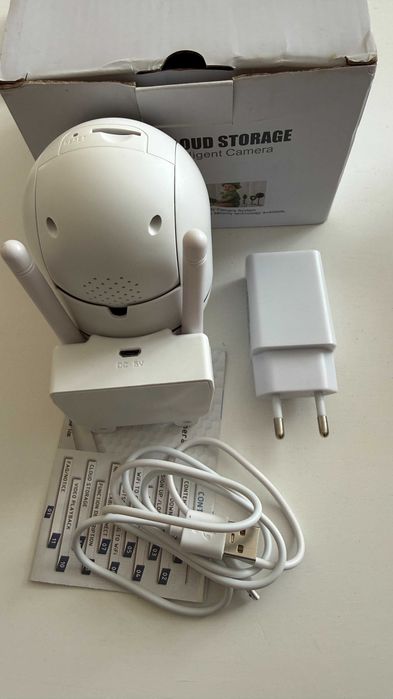 Wi-Fi камера за вътрешно наблюдение YI IoT