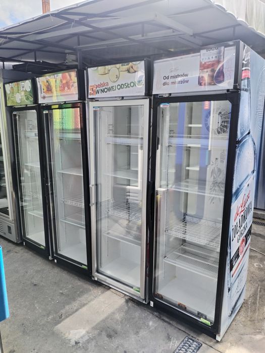Vitrine frigorifice verticale /frigider /dozatoare /duble
