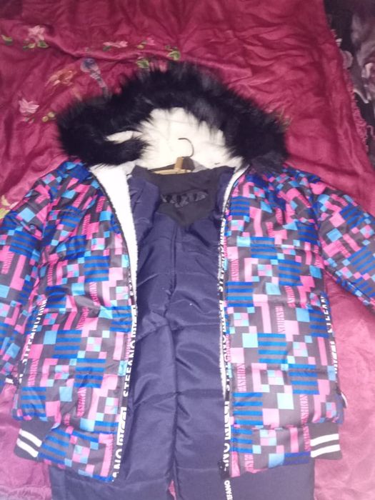 Продам комбинезон 48 размер