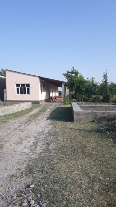 Асаломуалекум варахматулох ховли уй жой сотилади срочно