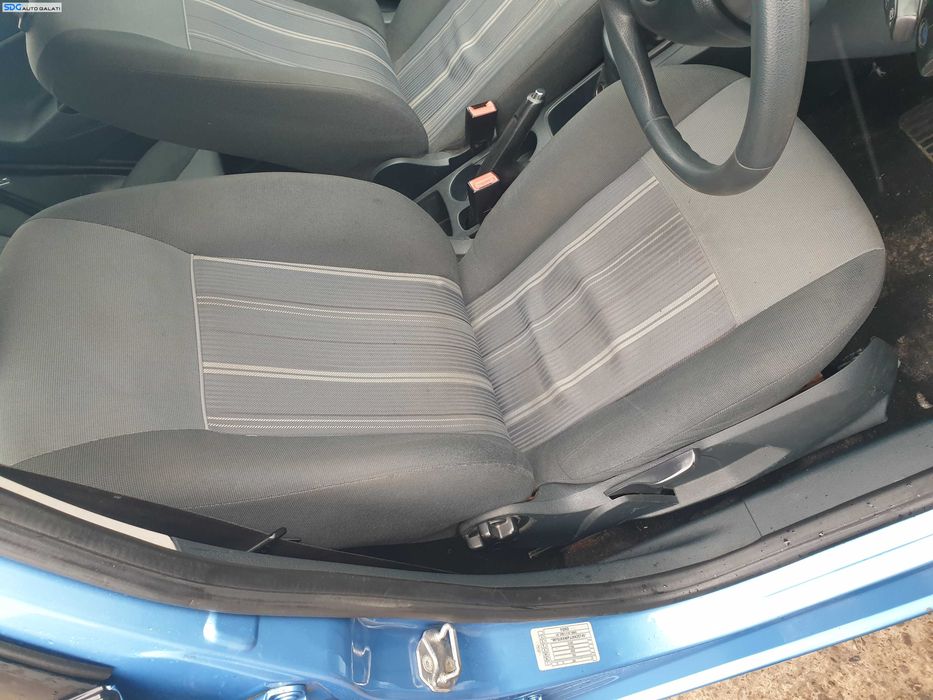 Scaun Textil Fara Incalzire Dreapta Fata Manual Ford Fiesta Mk 6 2008 - 2012 [K1627]