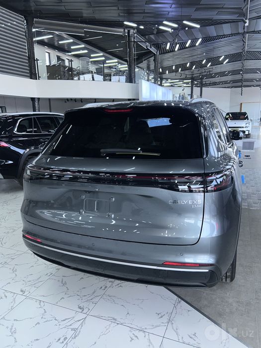 Geely ex5 im gibrid, electr