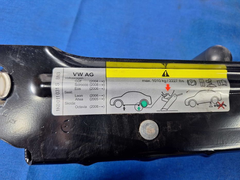 CRIC AUTO - OEM VW Golf Scirocco Eos Seat Leon Altea Skoda Octavia