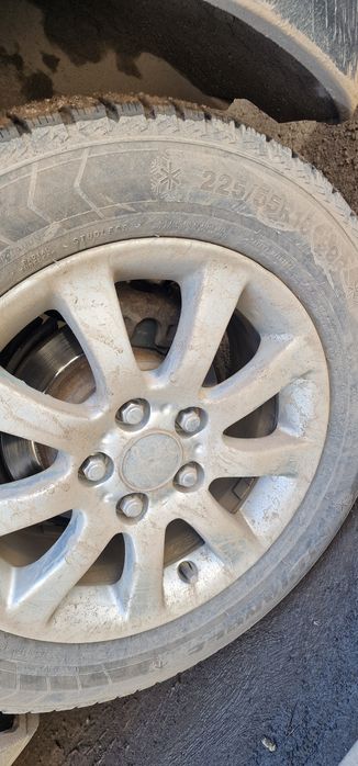 Продам диски с шинами  без ремонта