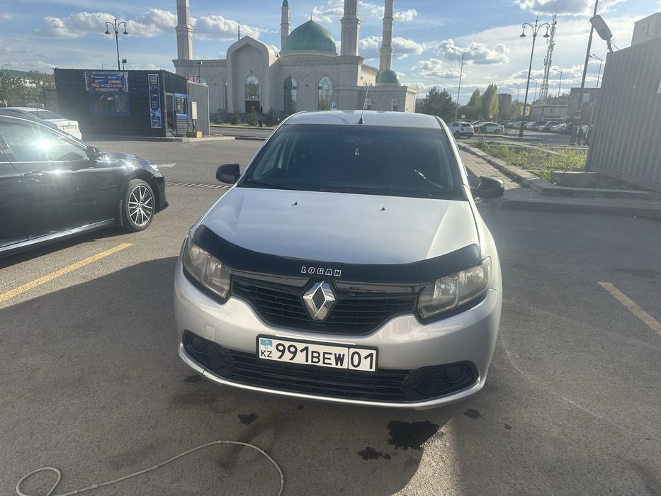 Продам Логан 2 в отличном состояний