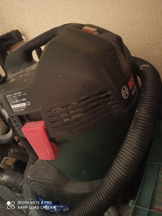 Продам строительный пылесос