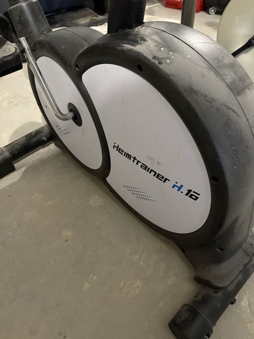 Велоаргометър  2 броя запазени