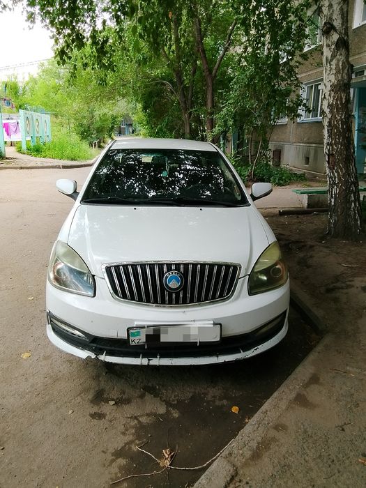 Автомобиль Geely SC7