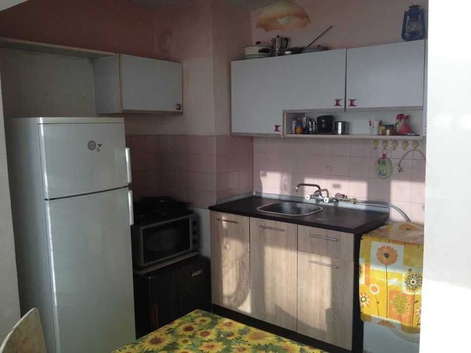 Дава се под наем Двустаен апартамент в Бургас, Братя Миладинови - 63 кв.м за 225 € - Снимка #2